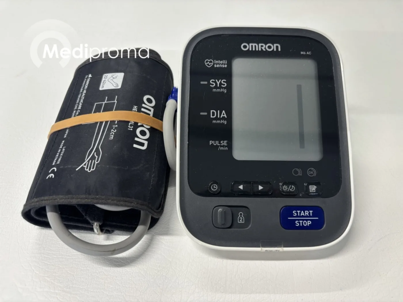 Omron M6 AC BP Monitor - 1