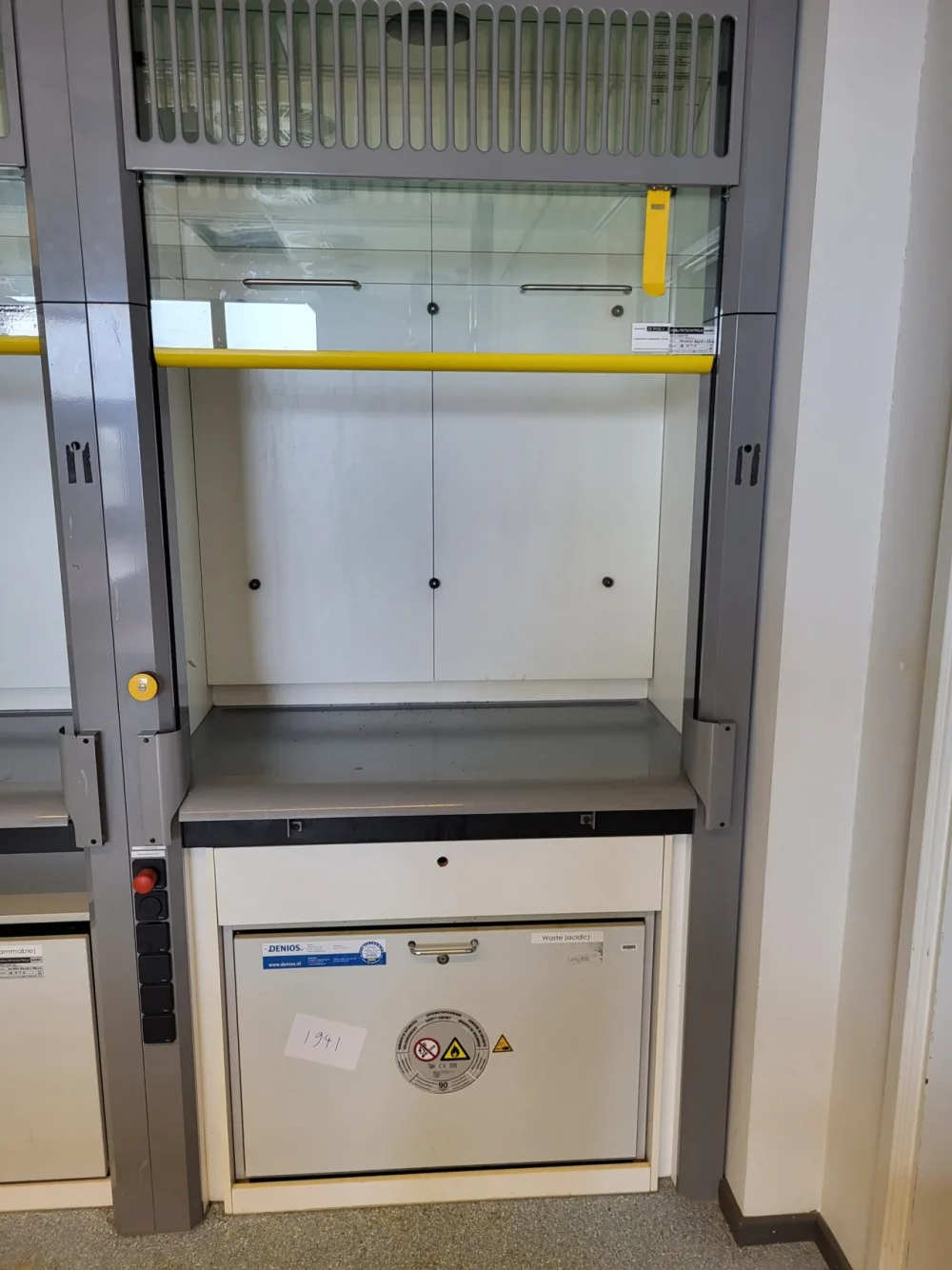 1941 - Used S+B Fumehood (120cm)