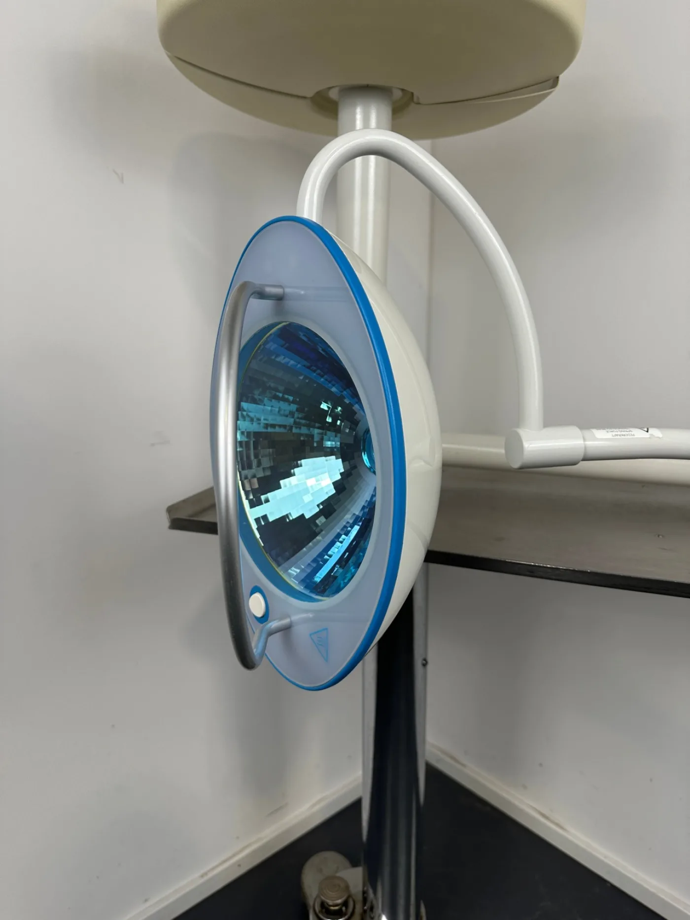 Heraeus Hanaulux Blue 30 OP-Lampe Deckenmontage - 5
