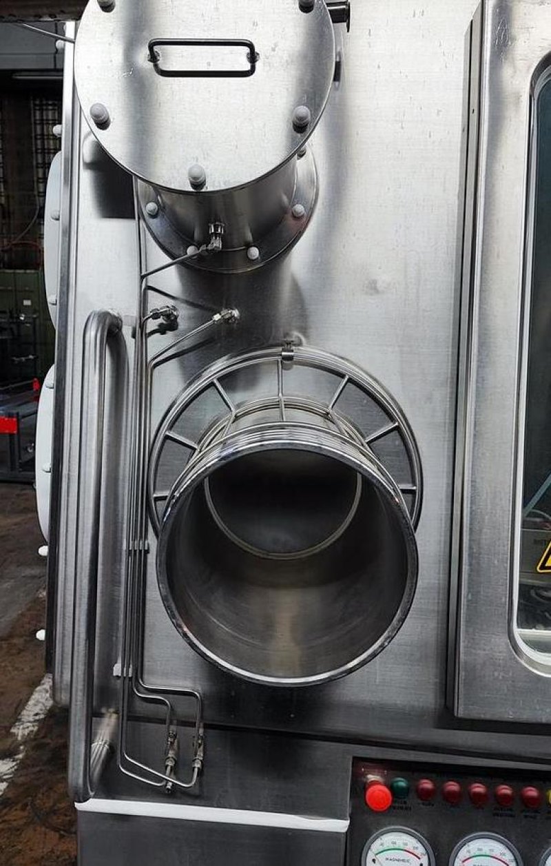 Hosokawa Mikron Stott-Hight Containment Isolator CP-01