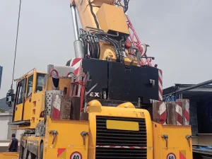 Liebherr LTM 1100-2 Mobile Crane