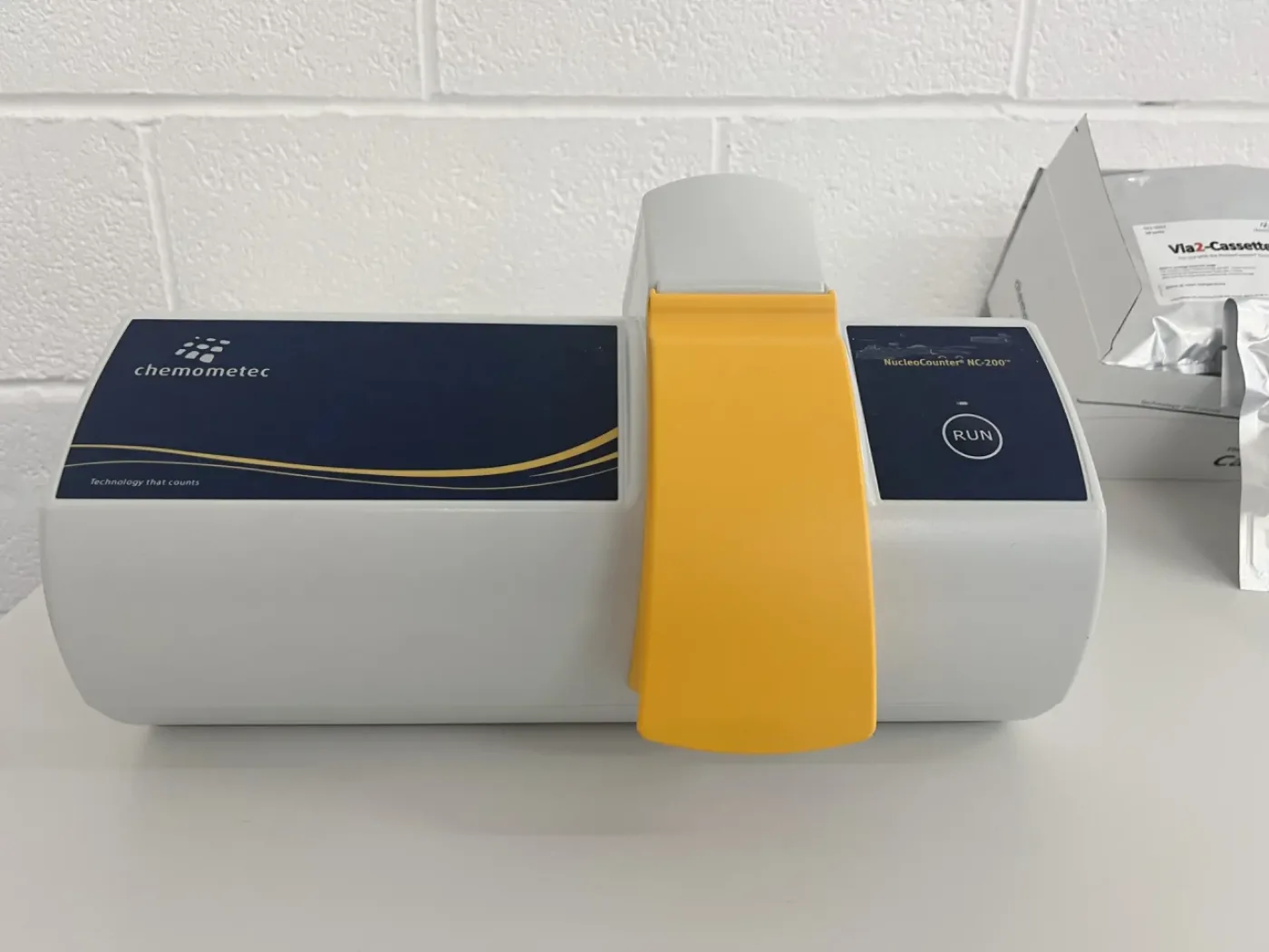 Chemometec NucleoCounter NC-200 - 1