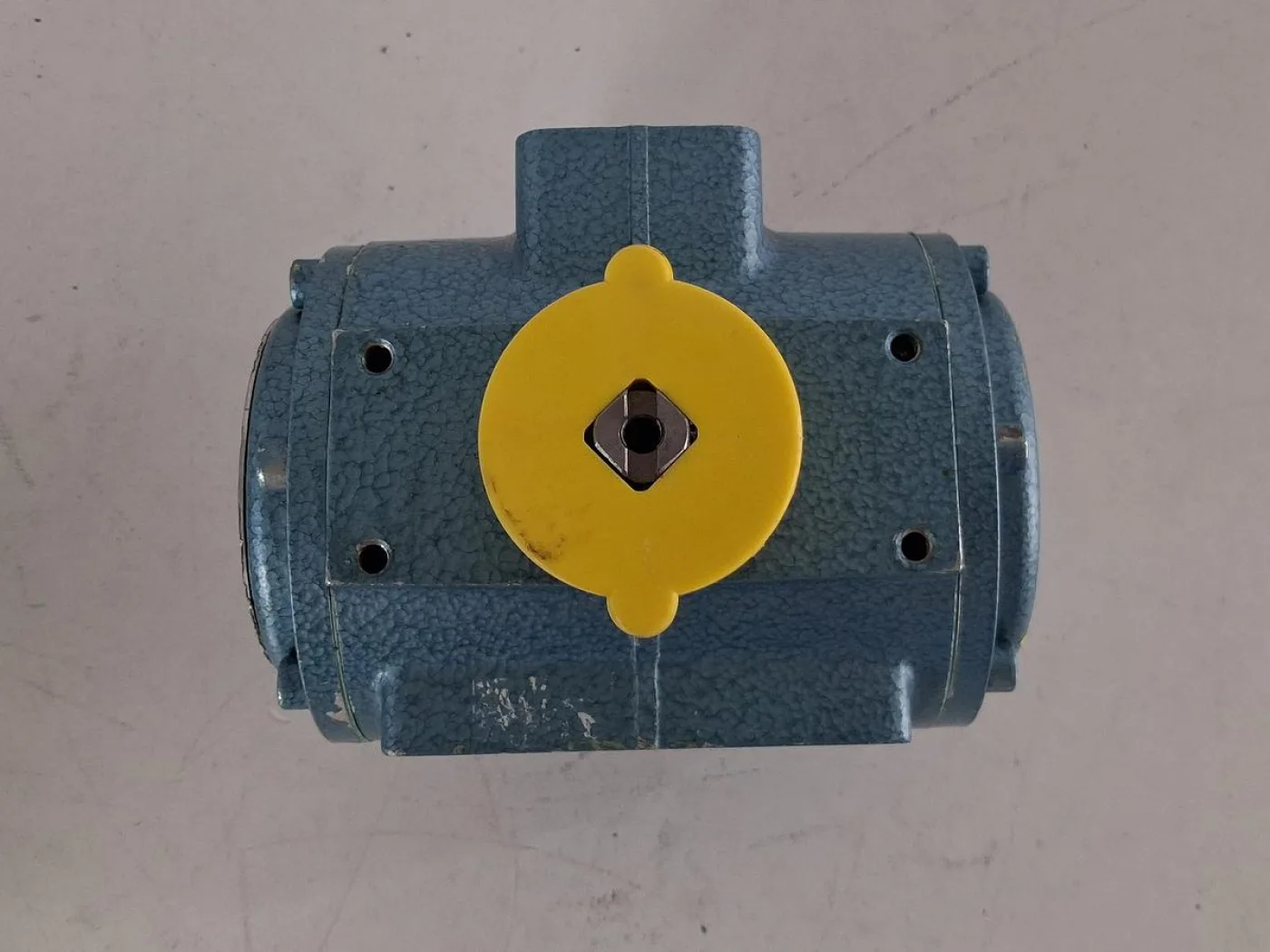 AMG Antrieb und Mechanik Pneumatischer Drehflügelantrieb SADO 10 F05 – ungebraucht - 5