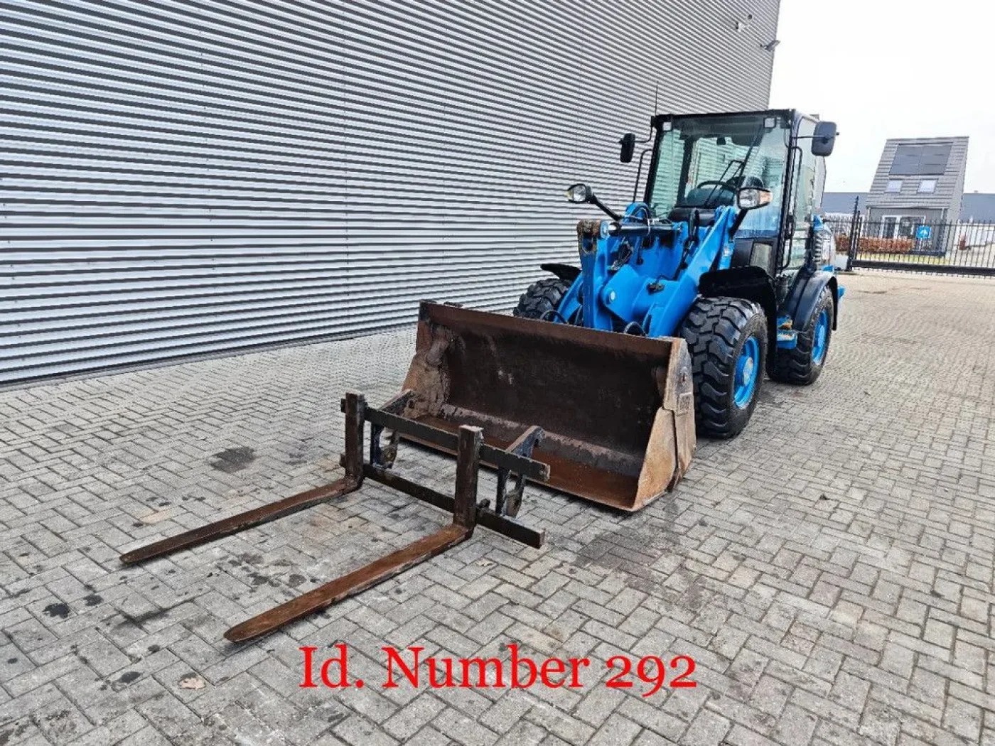 Caterpillar 906 M Bucket + Forks! - 2