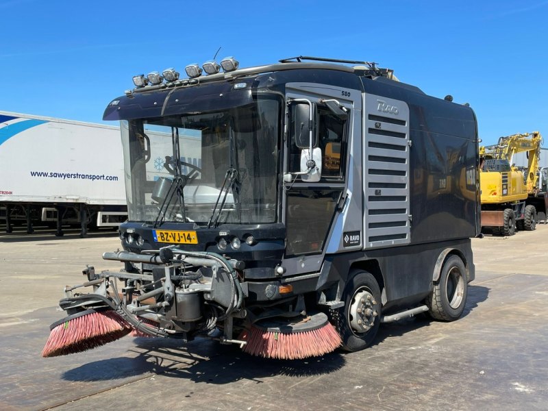 Ravo 560 sweeper 3th brush / vacuumtruck (BZ-VJ-14) Ravo 560 sweeper 3th brush / vacuumtruck (BZ-VJ-14)