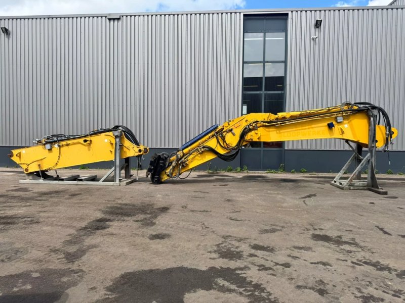 Komatsu PC490HRD-10 – 28m Demolition Boom