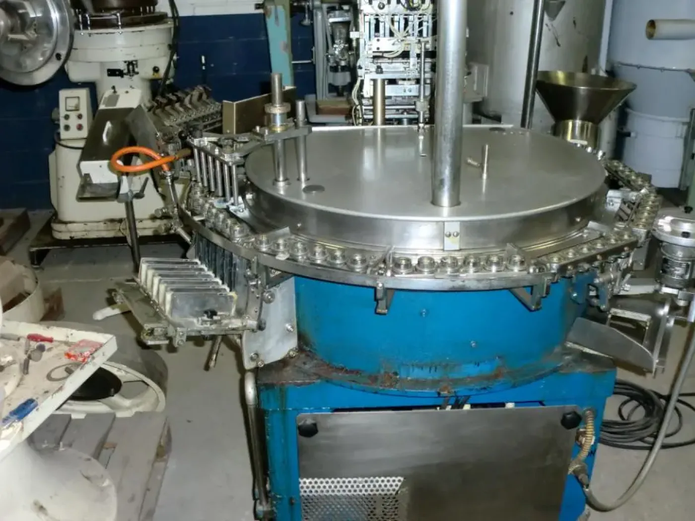 USED MARZOCCHI L4 AMPOULE FILLING AND CLOSING MACHINE - 6