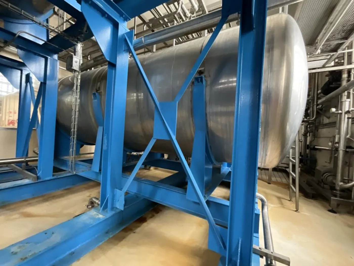 1976 Villanova Villanova 15000 Litre Stainless Steel Horizontal Syrup Storage Tank - S - 7