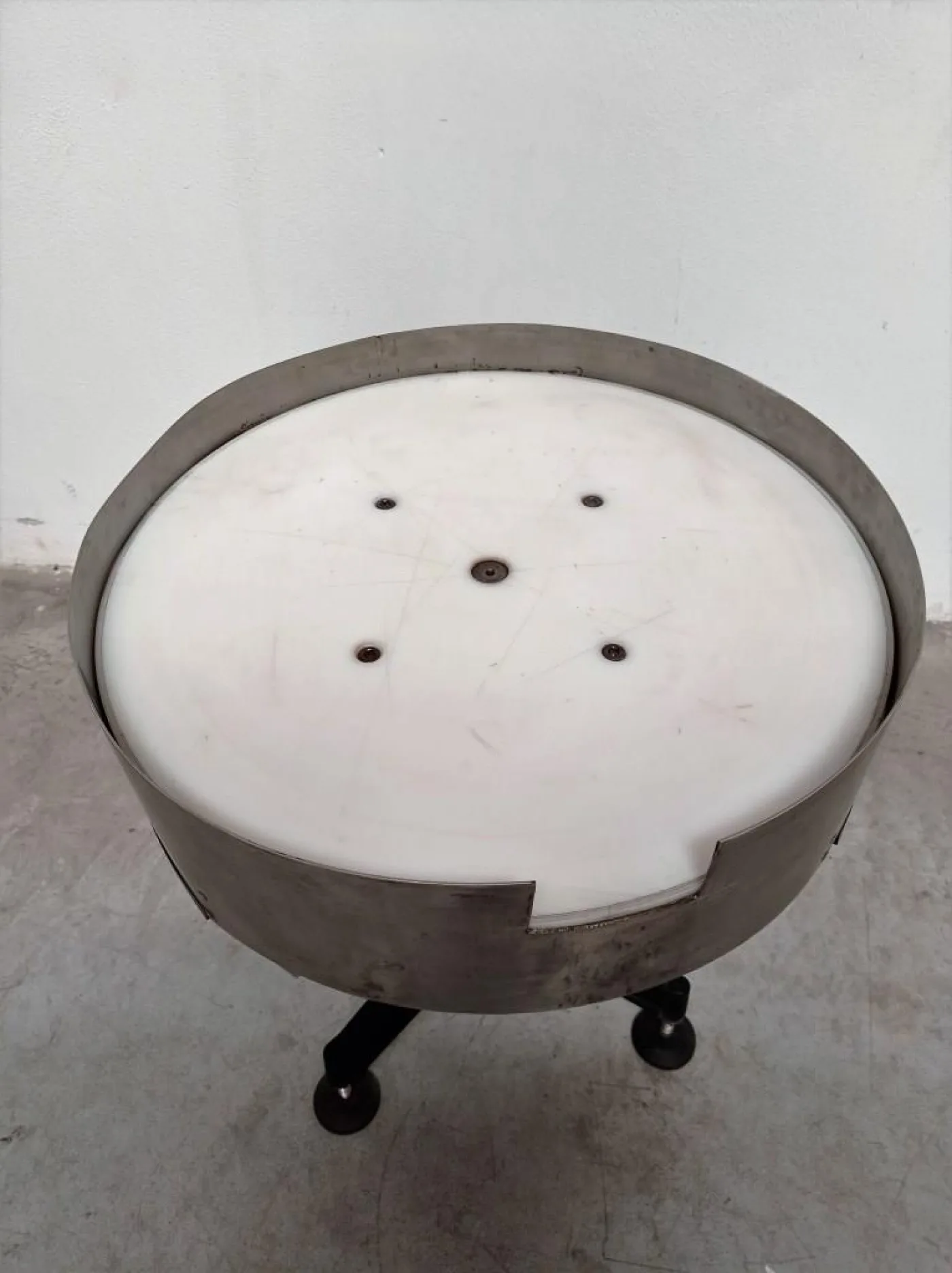 TAVOLO ROTANTE DI ACCUMULO - 2