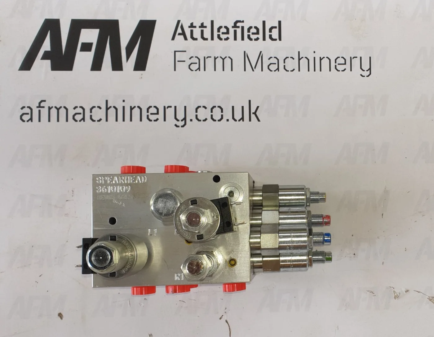 Spearhead Hedgecuttter Valve Assembly - 3610109 - 1