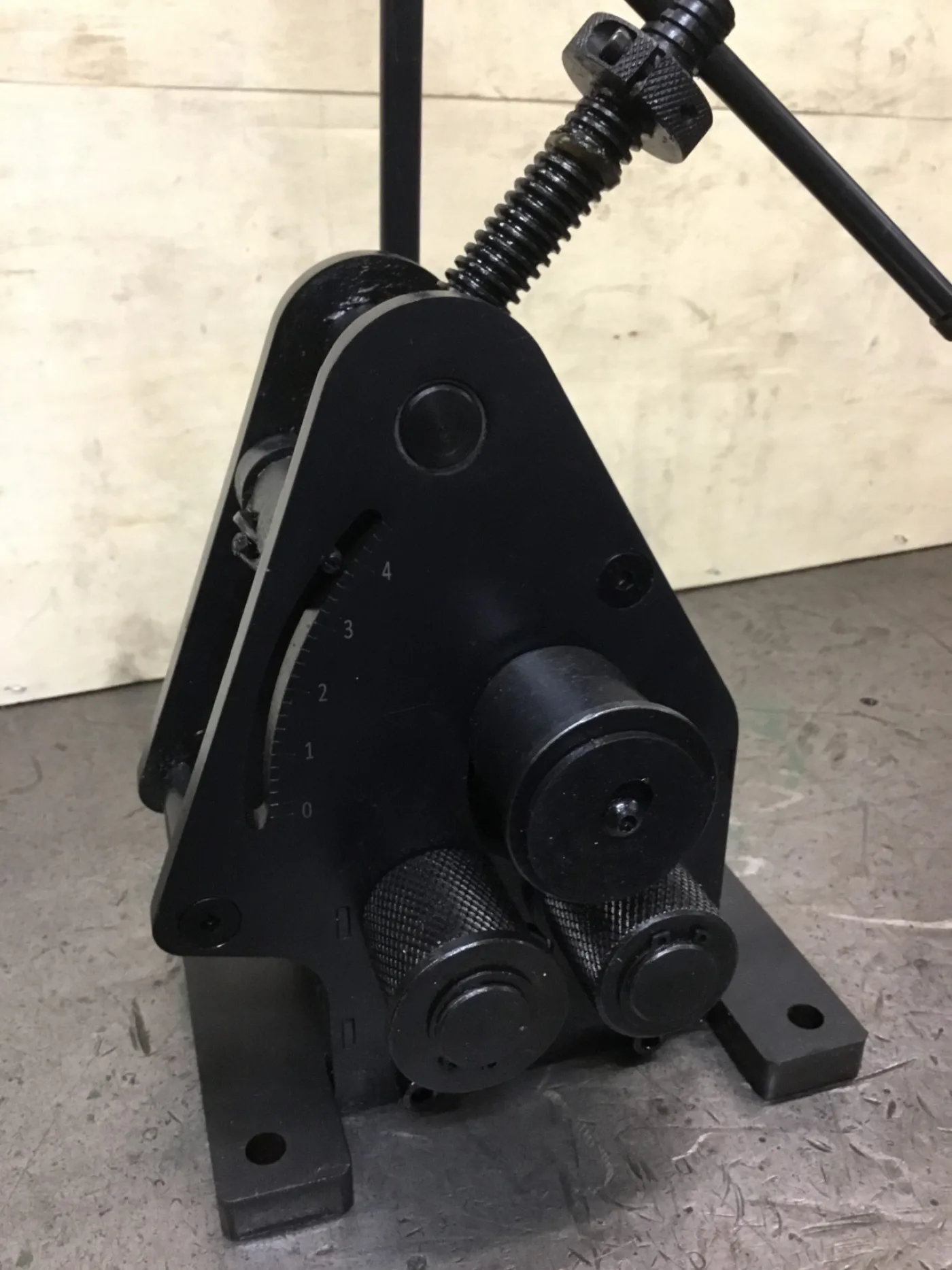 WNS Heavy Duty Manual Ring Roller - WNS - W. Neal Services Ltd - 3