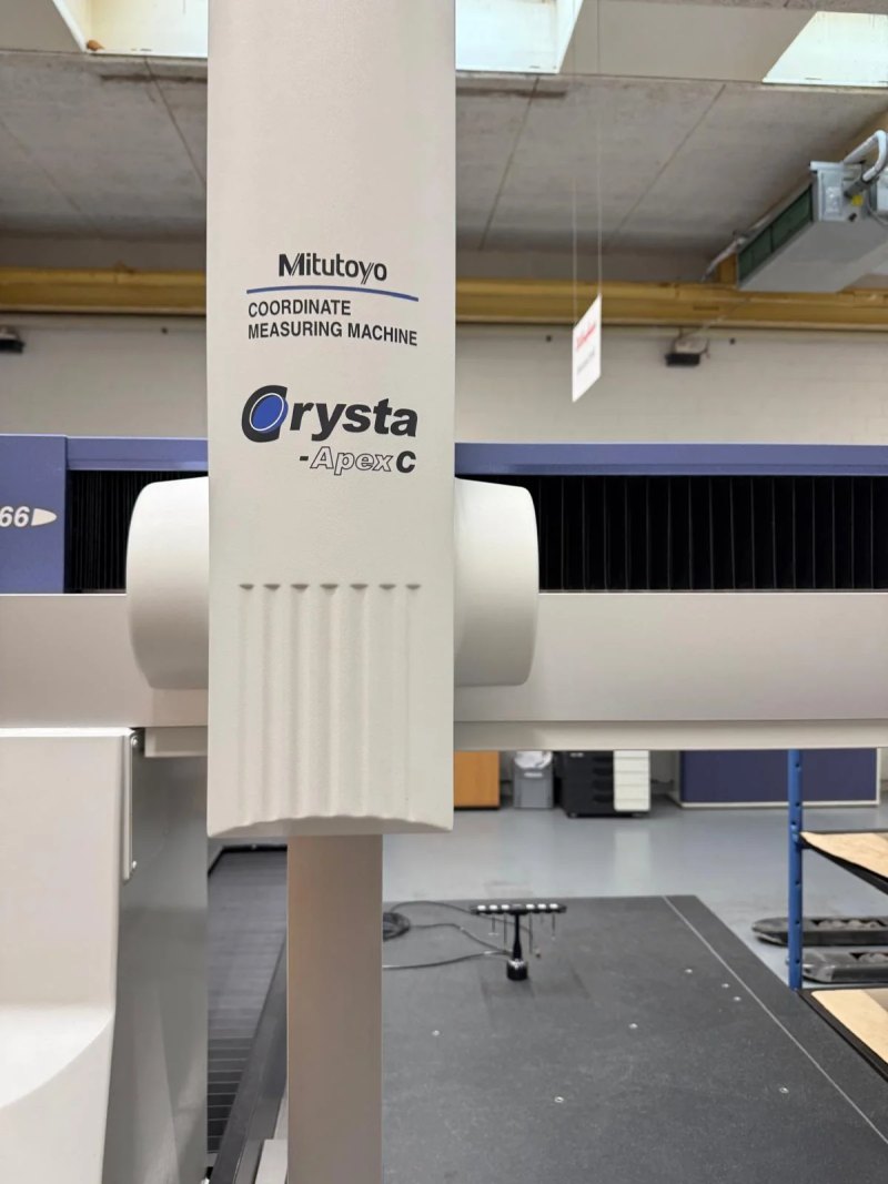 023506 - MITUTOYO CRYSTA APEX C 9166
