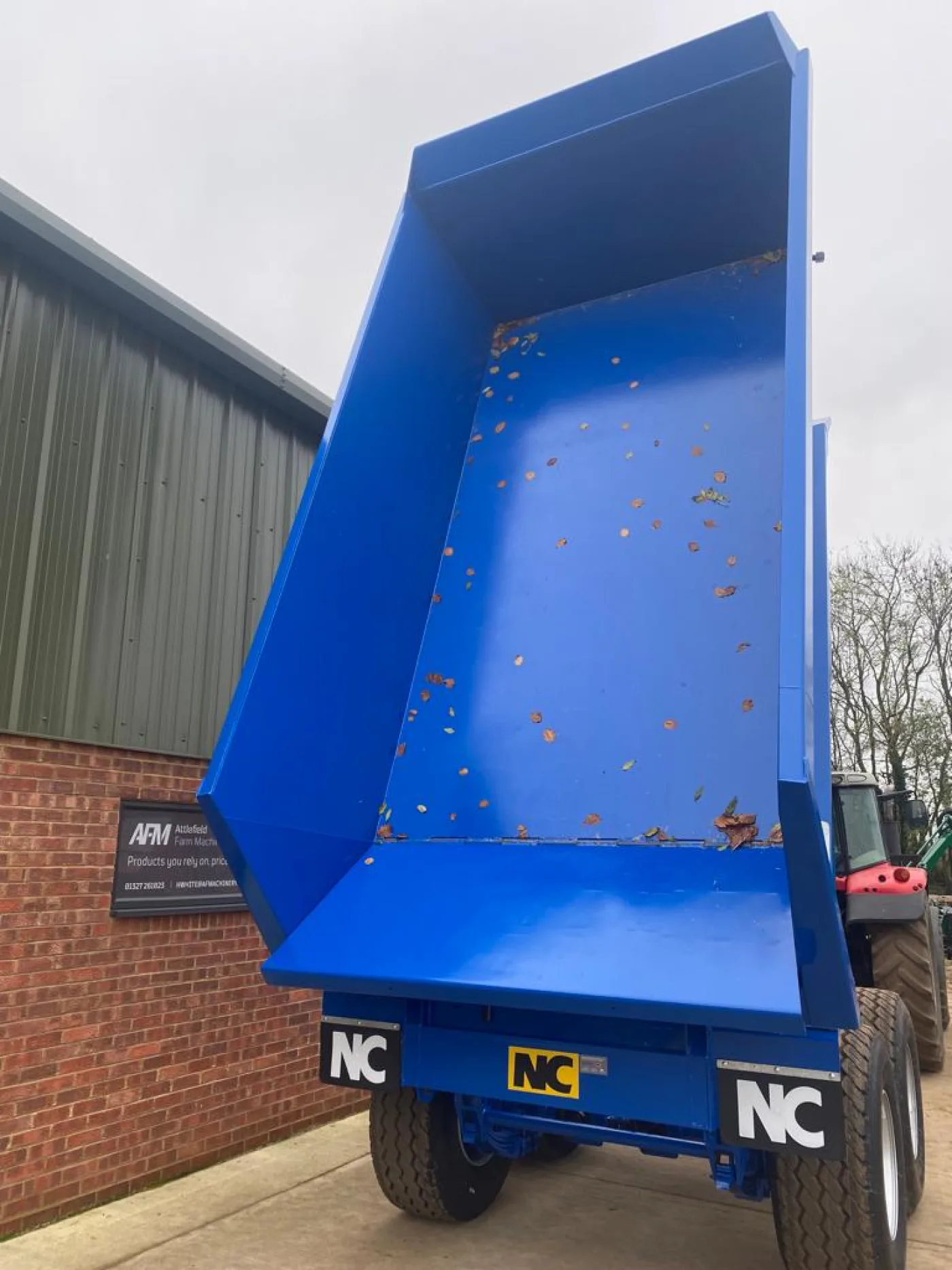 NC Trailer DT320 (Power Tilt 300 Range) - 6