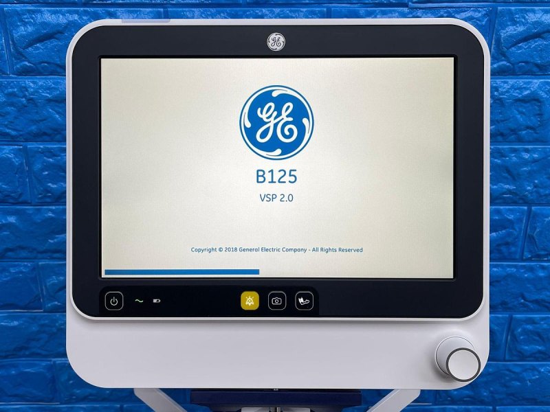 GE B125 Patients Monitor YOM: 2020 Include E-miniC Gas Module Without battery.