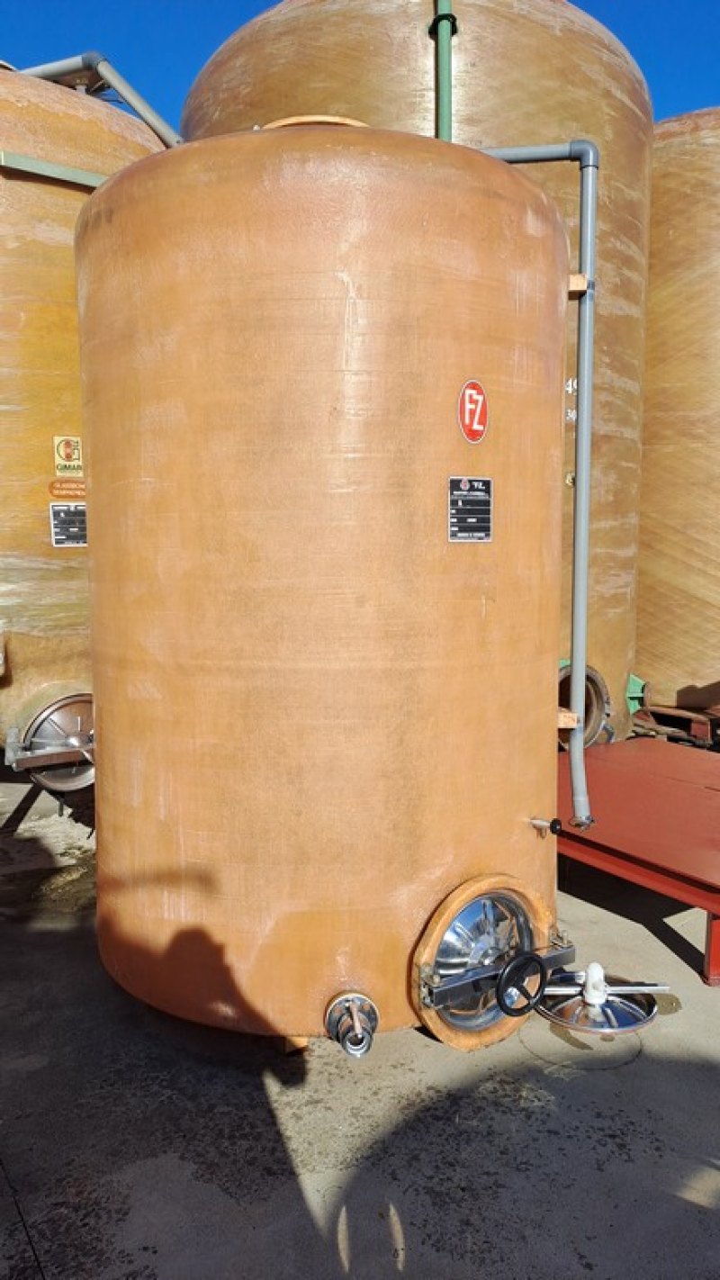 FIBERGLASS TANK MODEL STORAGE/VINIFICATION, CAPACITY 50 HL , FLAT BOTTOM, SECOND HAND EQUIPMENT