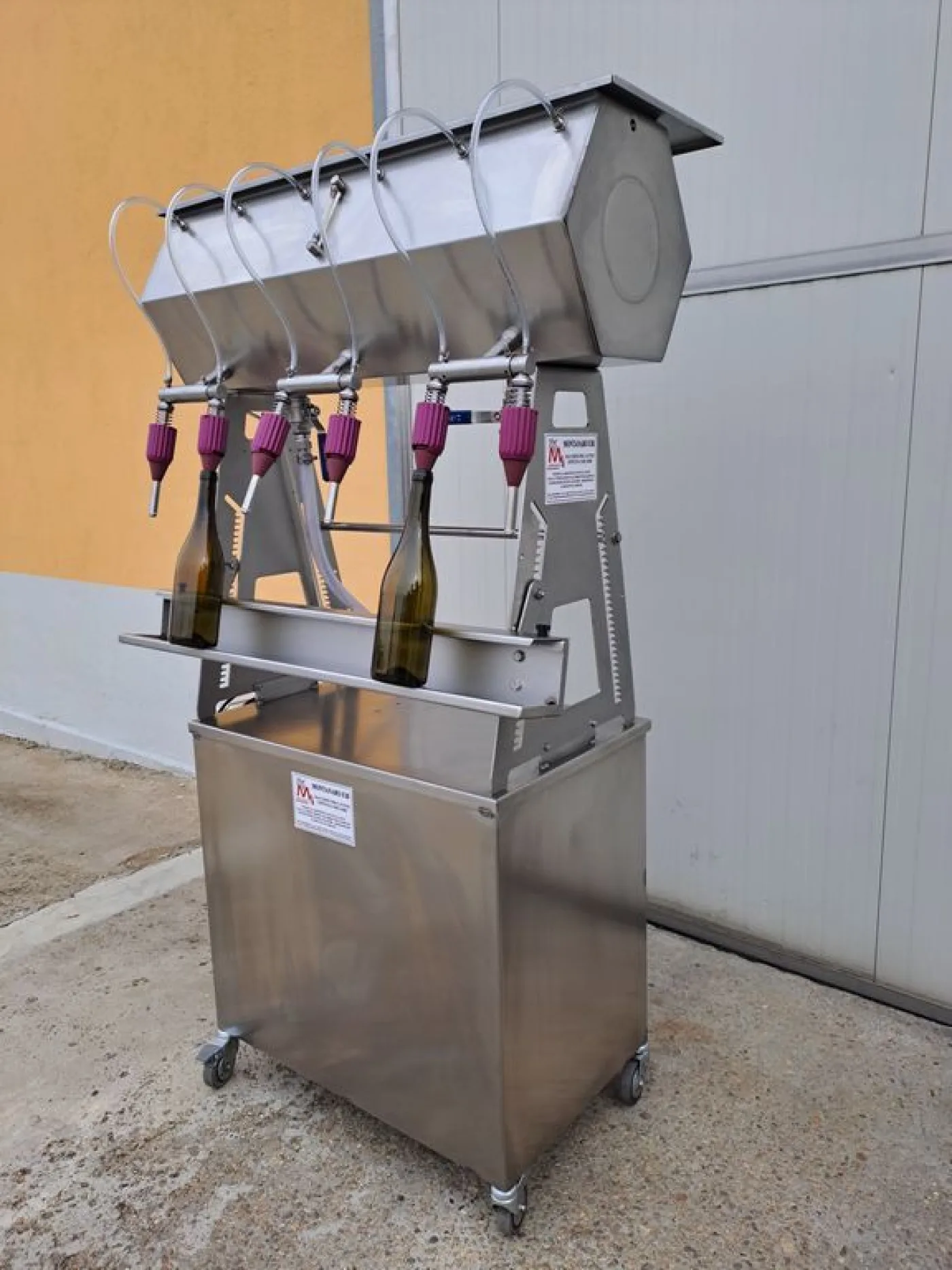 IN-LINE FILLER 6 NOZZLES FIRM MF IN STAINLESS STEEL ON WHEELS, SECOND HAND MACHINE - 2