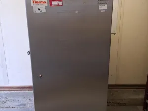 Thermo Fisher Scientific A500PV Laboratory Refrigerator