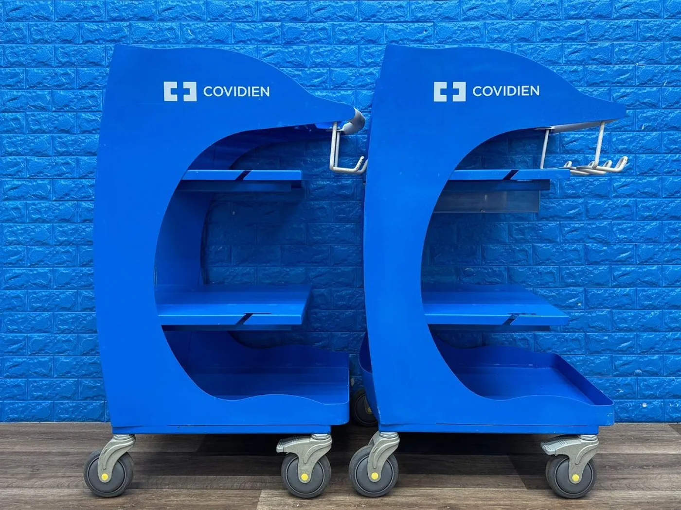 Covidien Force Triad Energy Platform Cart REF: FT900 - 2