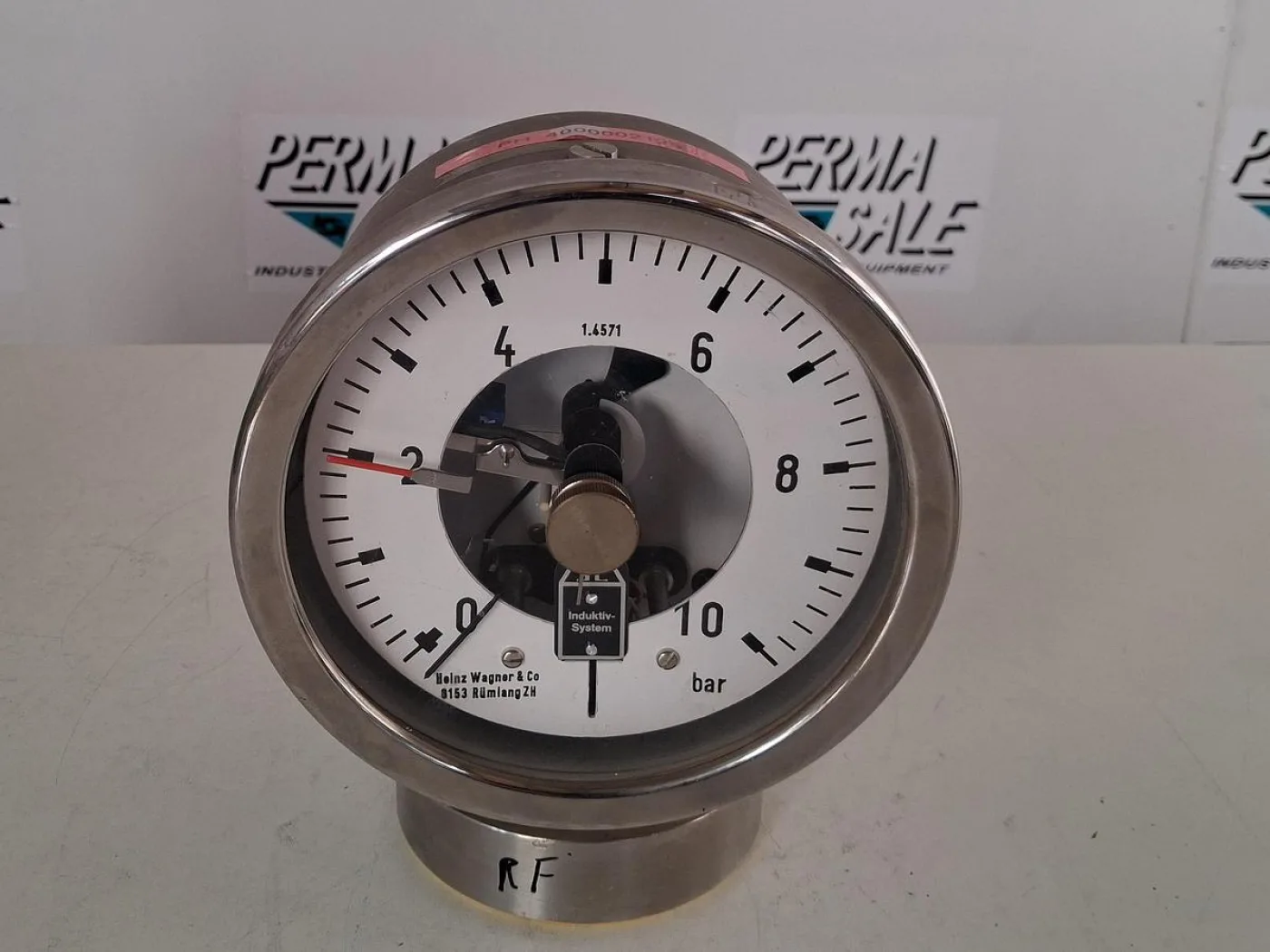 WIKA NG160 Pressure Gauge 0–10 bar with Inductive Contact - 1