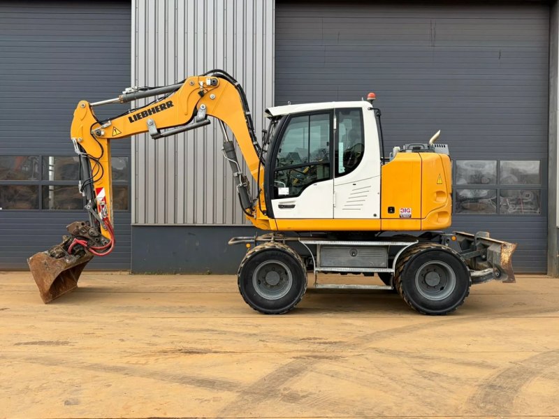 Liebherr 910 Compact