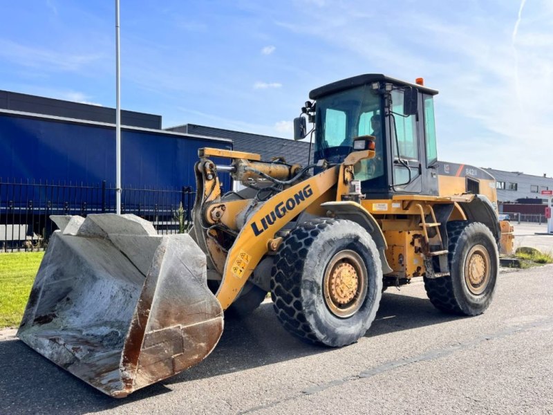 LiuGong /CATERPILLAR CLG842 III