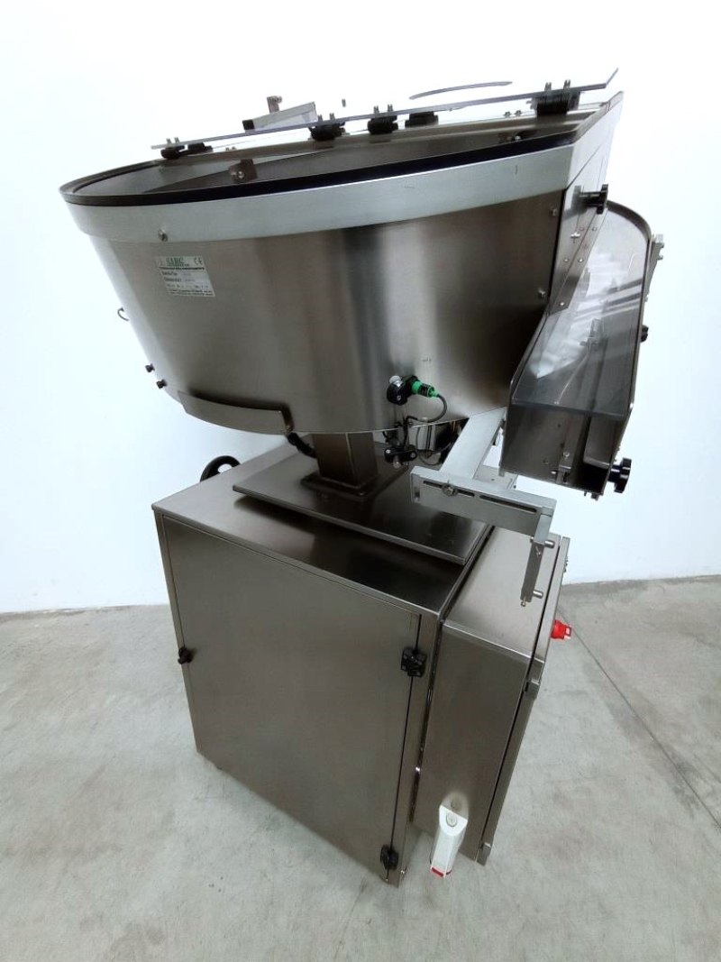 ORIENTATORE ALIMENTATORE PER TAPPI – SARG Mod. STM120