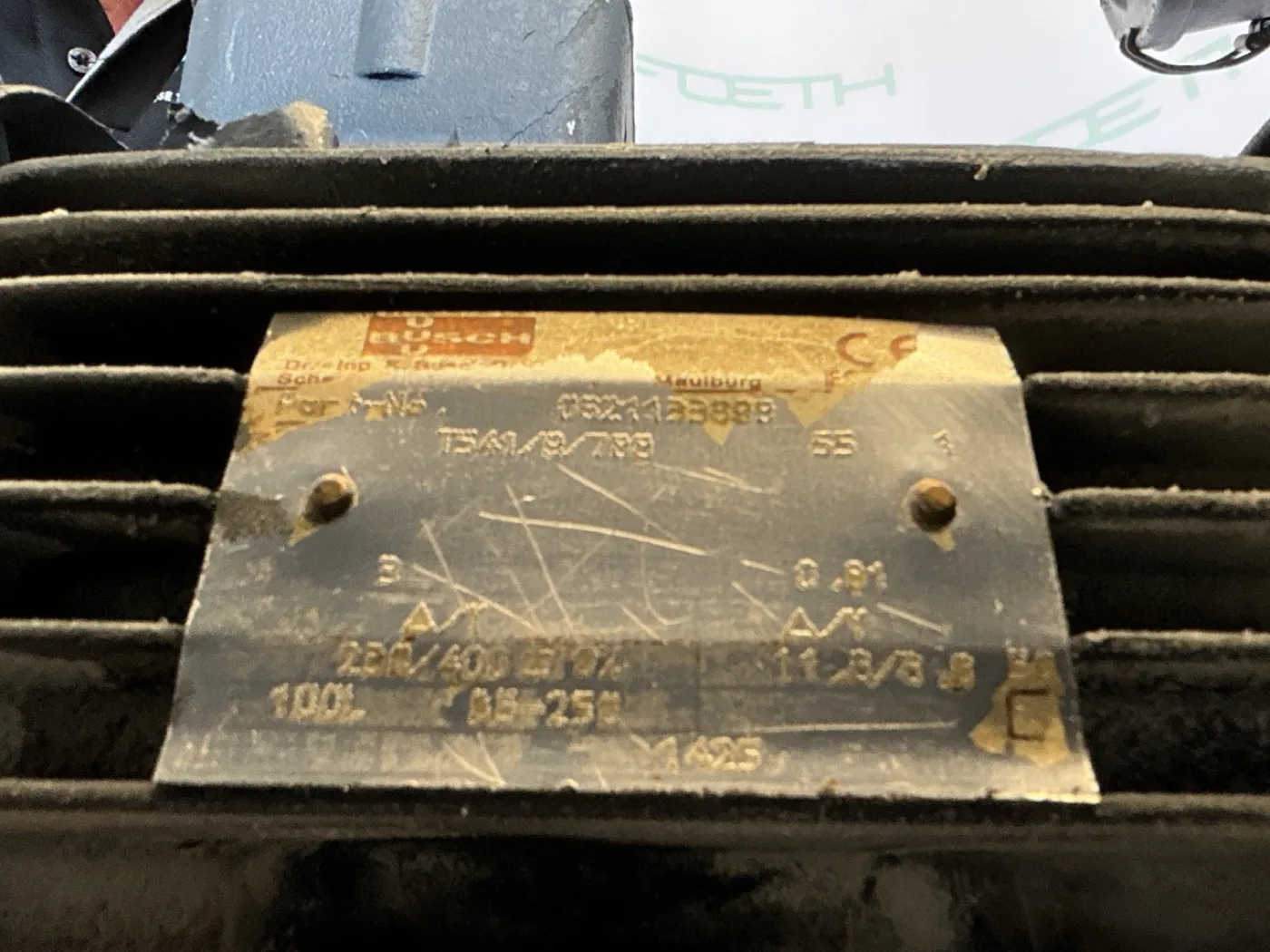 Busch Mink MM-1324 AV - Vacuum pump - 5