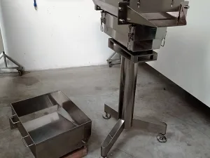ALIMENTATORE VIBRANTE