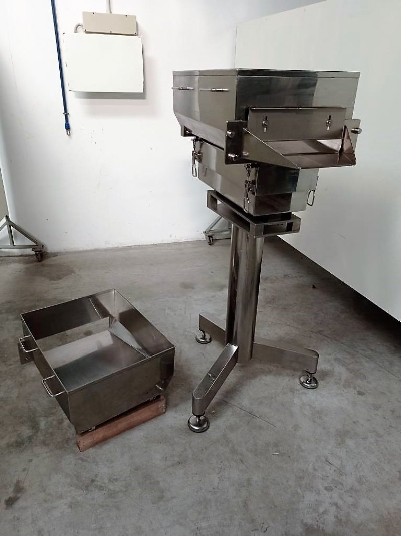 ALIMENTATORE VIBRANTE