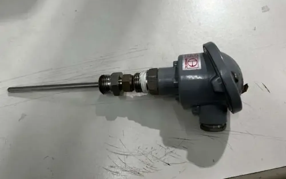 UNUSED PT100 TEMPERATURE PROBE