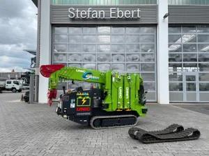 UNIC URW295CBE/ Raupenkran / 8,8m / 2,9t