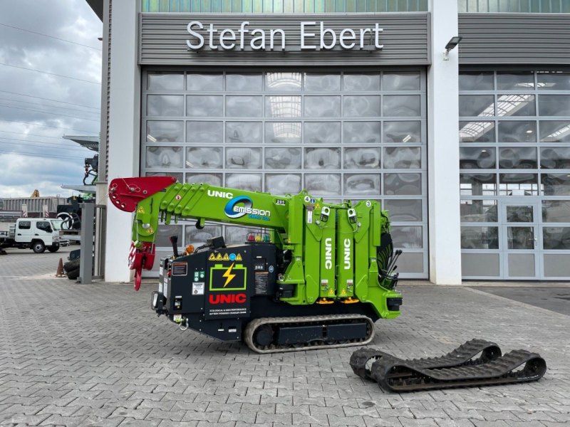 UNIC URW295CBE/ Raupenkran / 8,8m / 2,9t