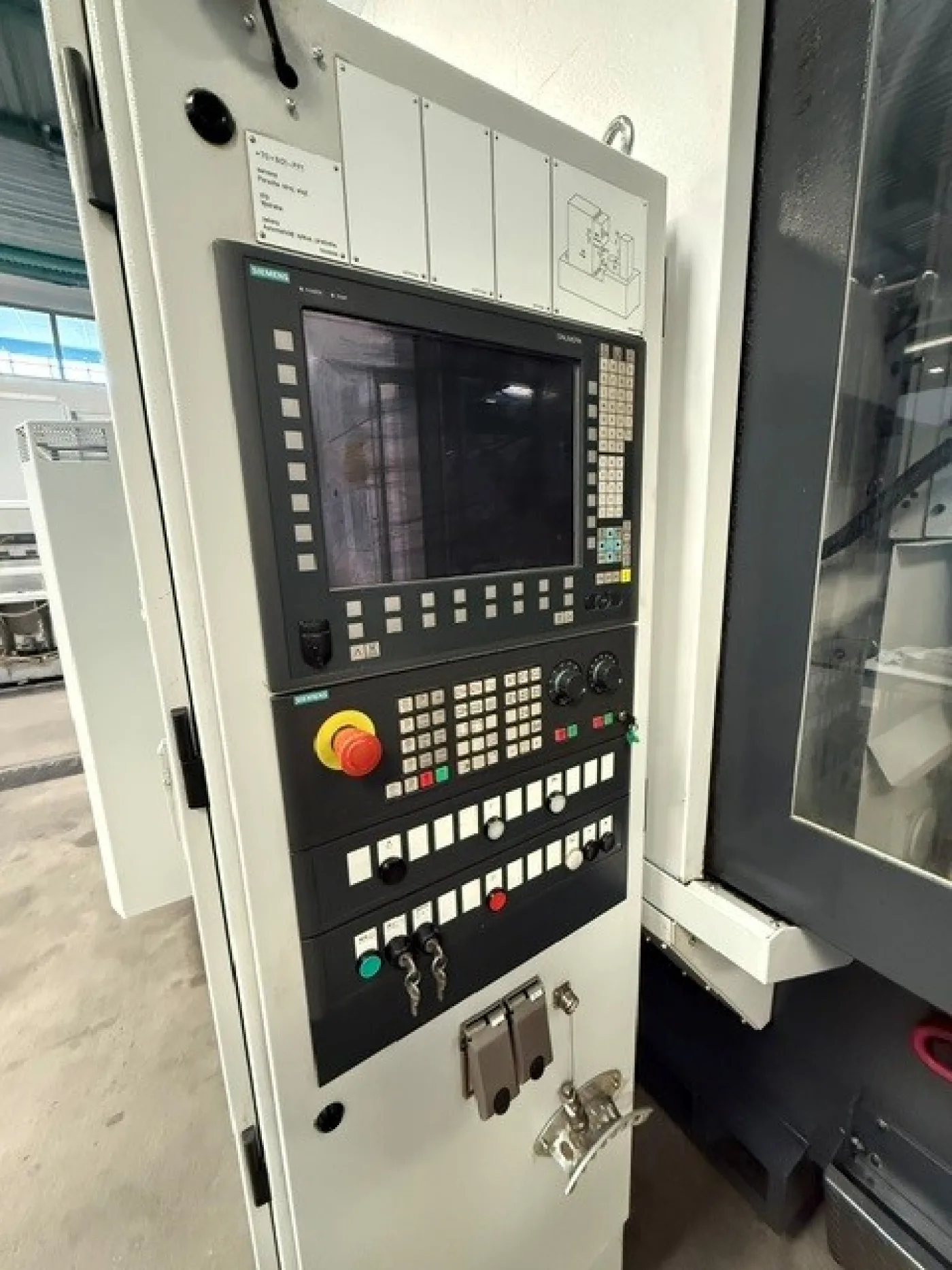 CNC Gear Shaping Machine – LIEBHERR LFS200 - 3