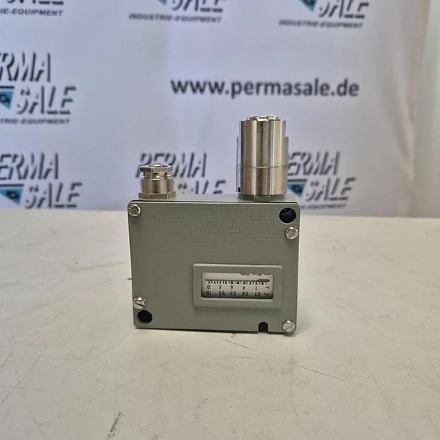 Trafalg Kolben Pressostat PK10 - Typ 944.2378.700 - 2