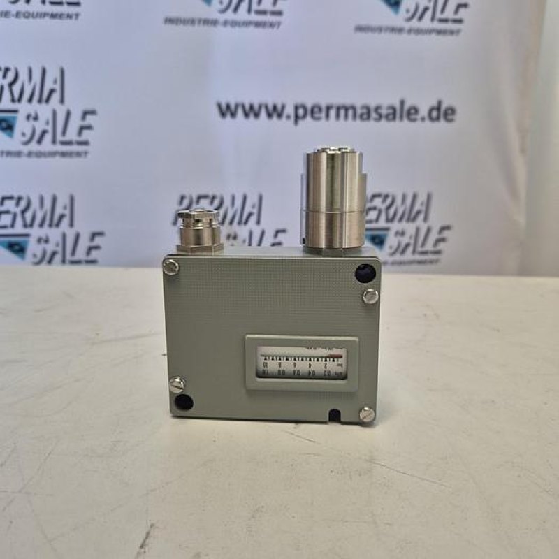 Trafalg Kolben Pressostat PK10 - Typ 944.2378.700