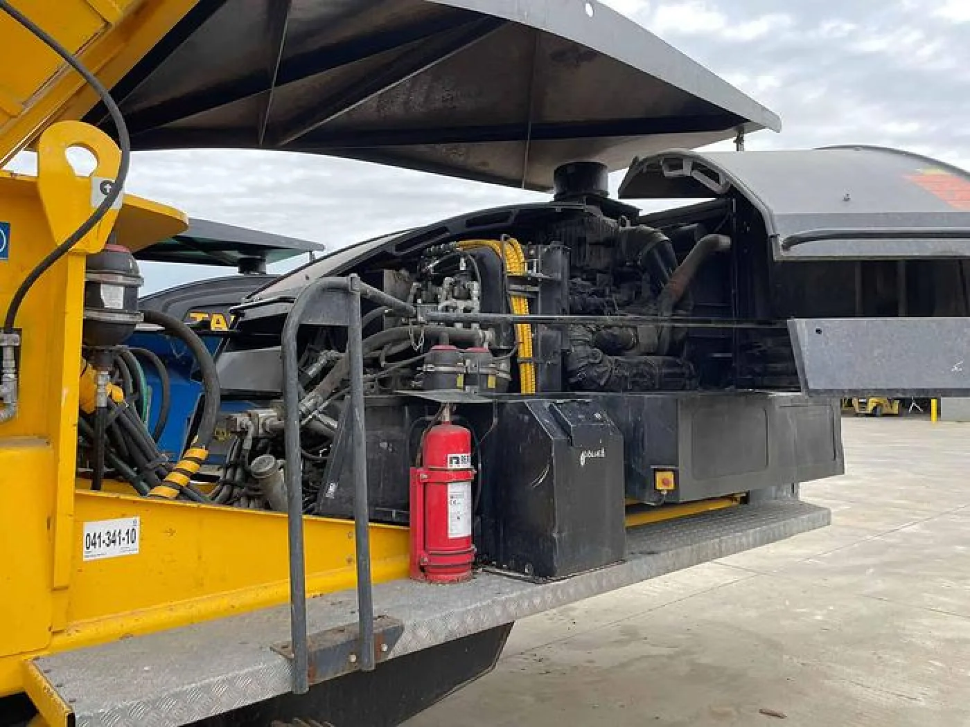 2020 TANA Shark 440DT Eco Slow Speed Shredder - 5