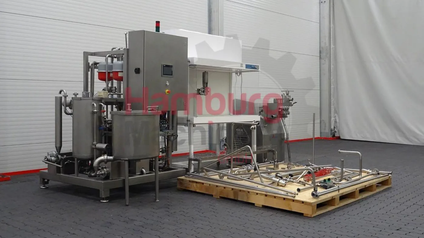 UHT Pilot plant with aseptic homogeniser and filling chamber - APV UHT pilot + Gaulin 396 MCP 4-2,5TBS - 2