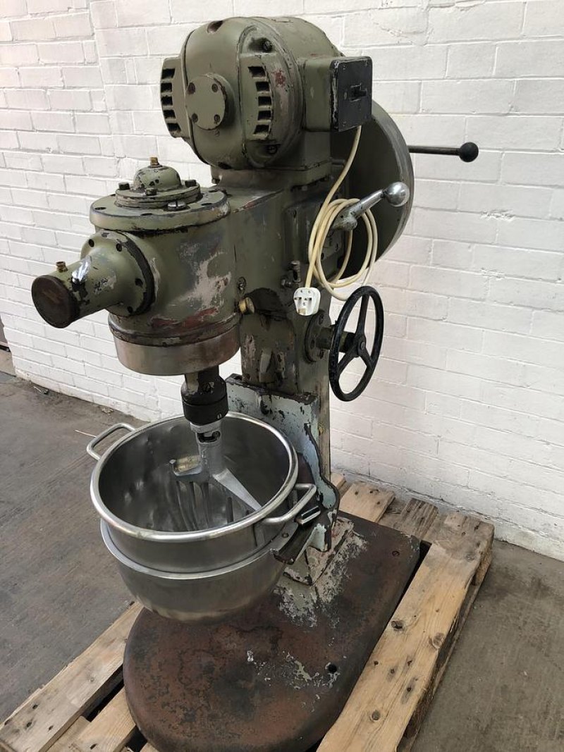 Hobart SE300 Planetary Mixer. Part Ex to Clear