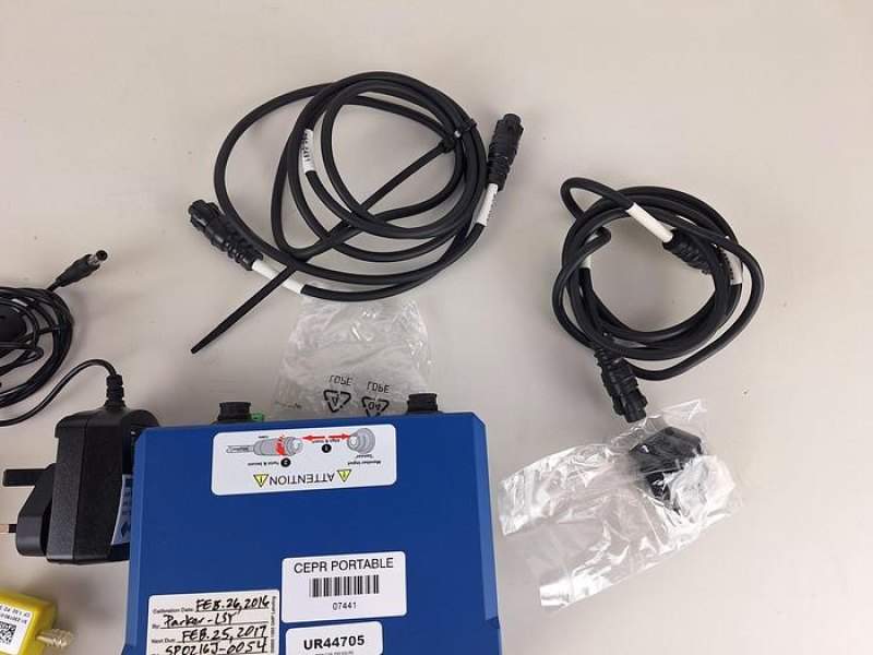 Parker SciLog SciPres Pressure Monitor with Pressure Sensors