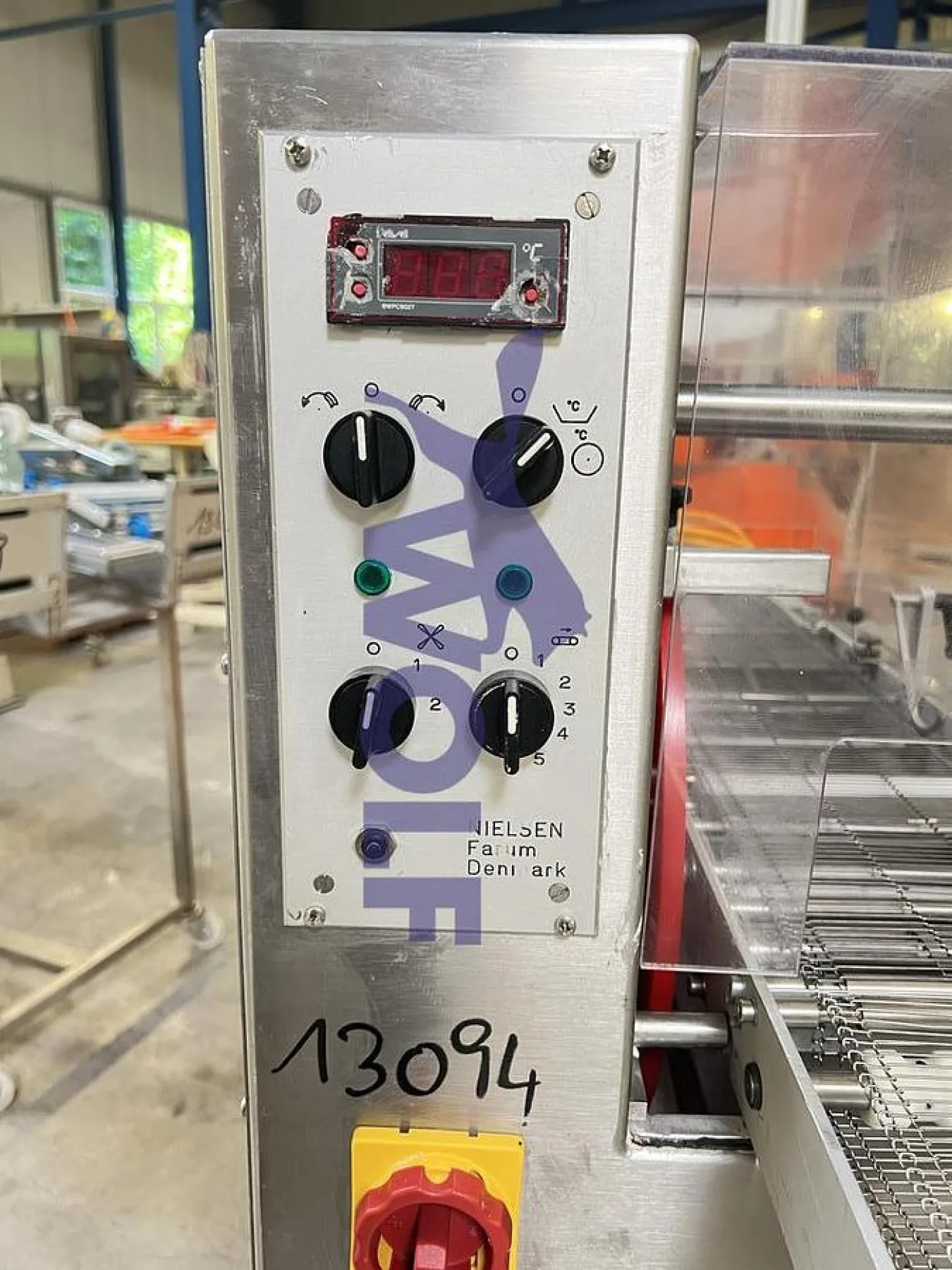 Überziehmaschine NIELSEN - mit 180 mm Arbeitsbreite und Masserad. - 3