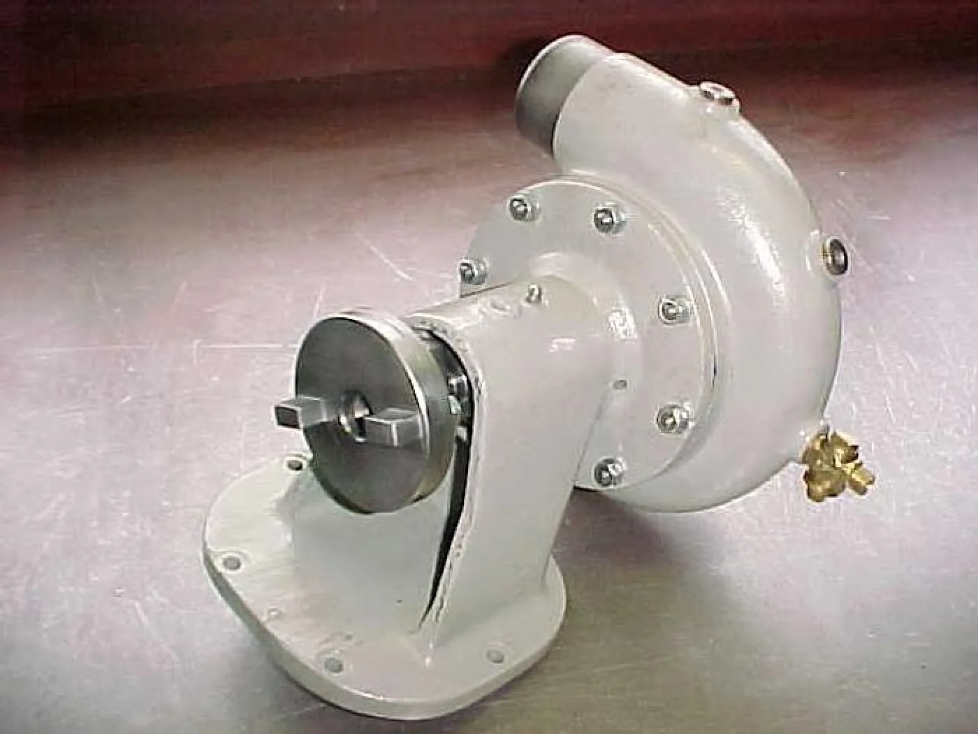 WATER PUMP MWM RHS 518-V12/V16 - 4