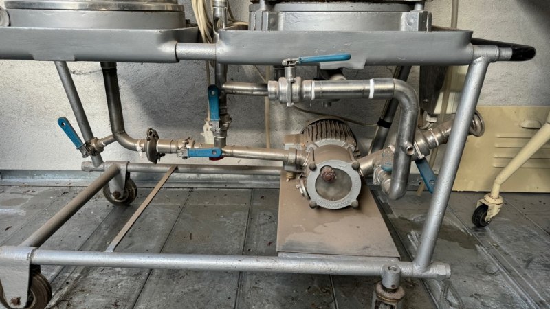 FILTER BRAND GIANAZZA WITH HORIZONTAL 36 PLASTIC PLATES, SECOND-HAND EQUIPMENT