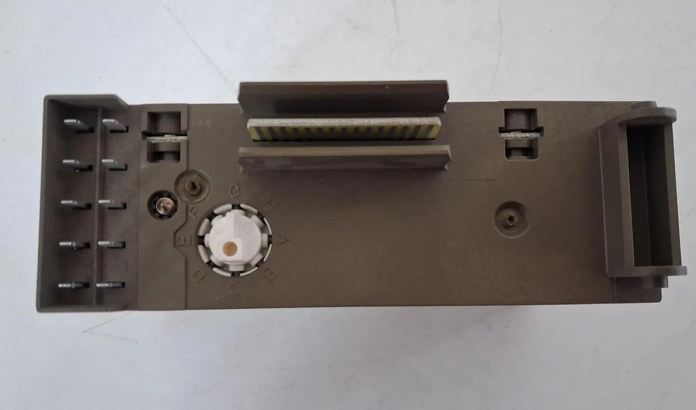 Siemens SIMATIC S5 6ES5 451-8MD11 Digital Output Module - 5