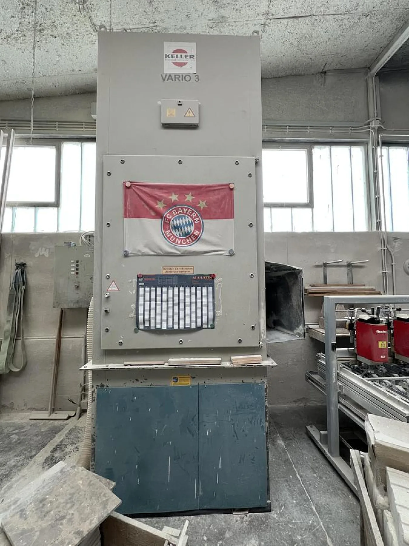 Keller Absauganlage/Dust extraction system - 1