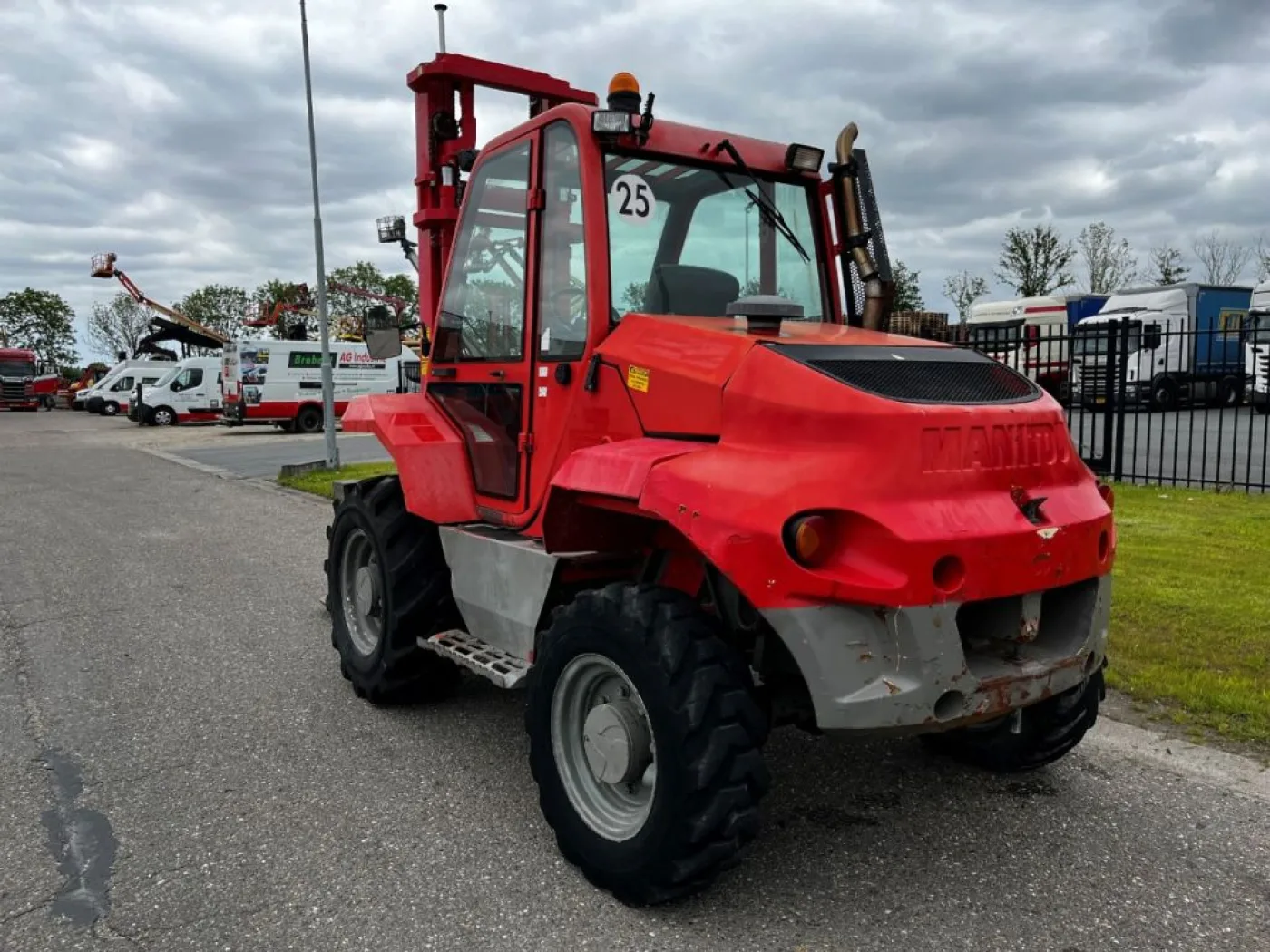 Manitou M30-4 4X4 - 2