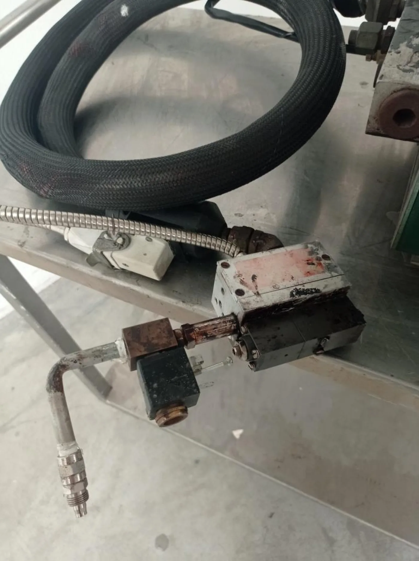 INCOLLATORE FUSORE – ROBATECH – MOD. TM30.1 - 6