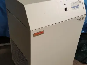 REFRIGERATORE – THERMO ELECTRON – MOD. NESLAB HX 150