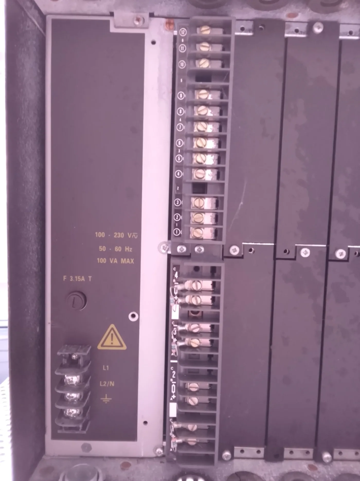 REGISTRATORE DI PROCESSO INDUSTRIALE A GRAFICO – HONEYWELL – MOD. DPR 3000 - 7