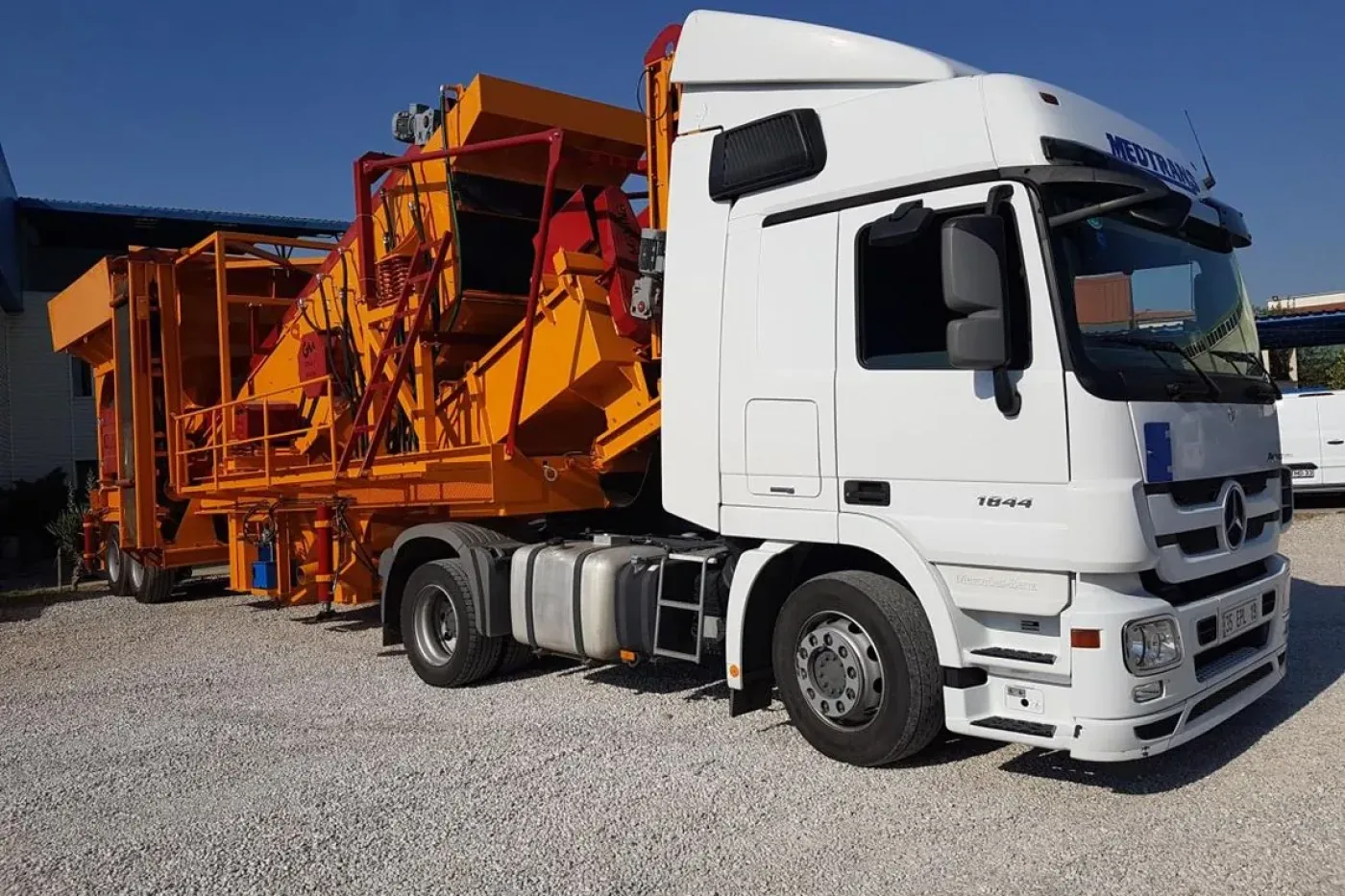 GNR YM1650 — Mobile Washing & Screening Plant (top model) - 2