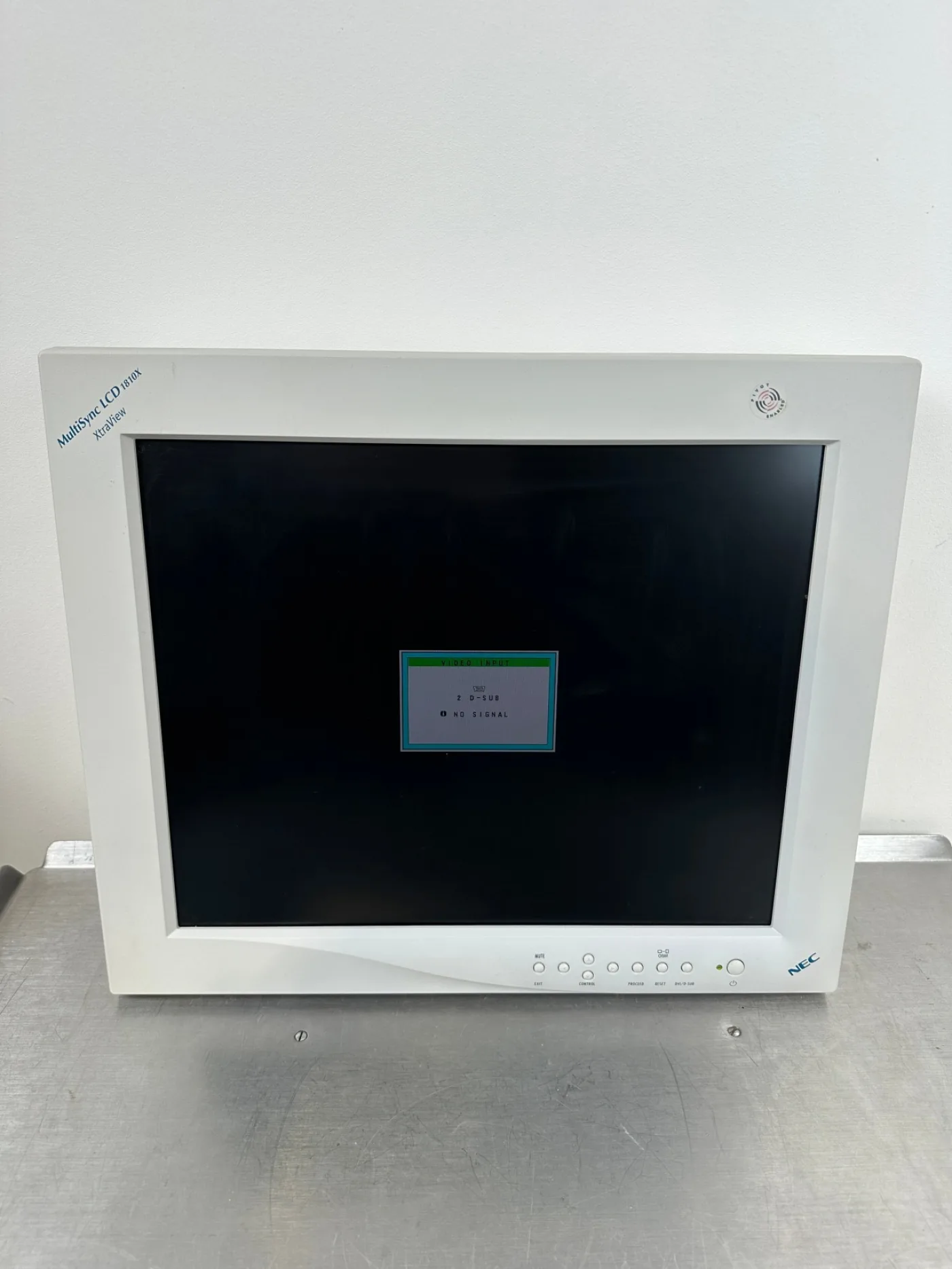 NEC MultiSync LCD1810X Medizinischer Monitor - 1
